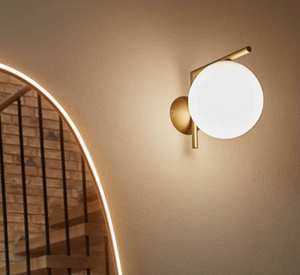 IC Lights C/W2 wall lamp by Flos
