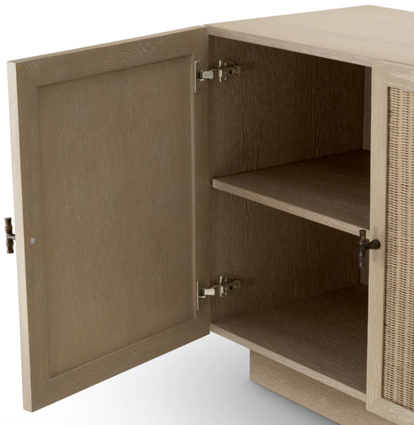 Borchard chest of drawers by Eichholtz