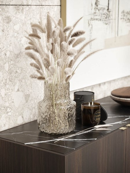 Komoda Laskasas Lewis