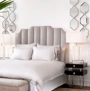 Saronno mirror by Eichholtz