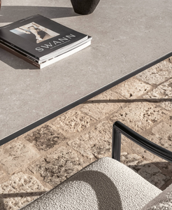 Capri table by Talenti