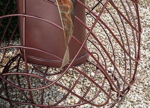 Smania Ios 50 garden pot