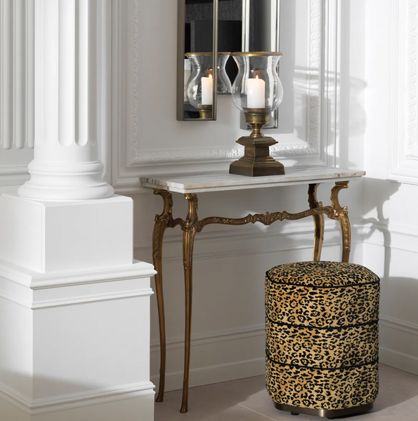 Roosevelt pouffe by Eichholtz