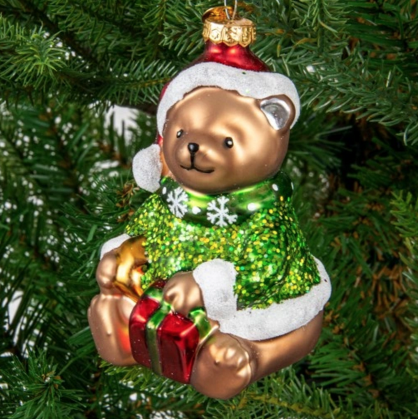 Ozdoba świąteczna - miś w zielonym stroju z prezentem