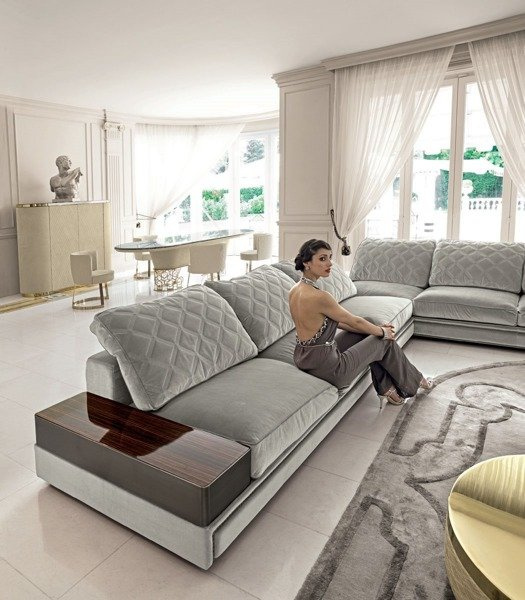 Longhi Helmut Sofa