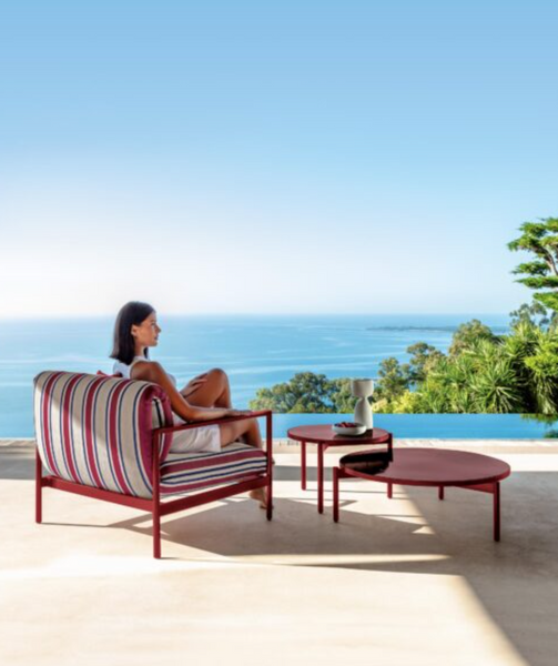 Nalu two-seater sofa by Talenti