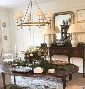 Chandelier E.F Chapman Classic Ring