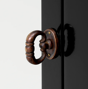 Regał Gala marki Eichholtz