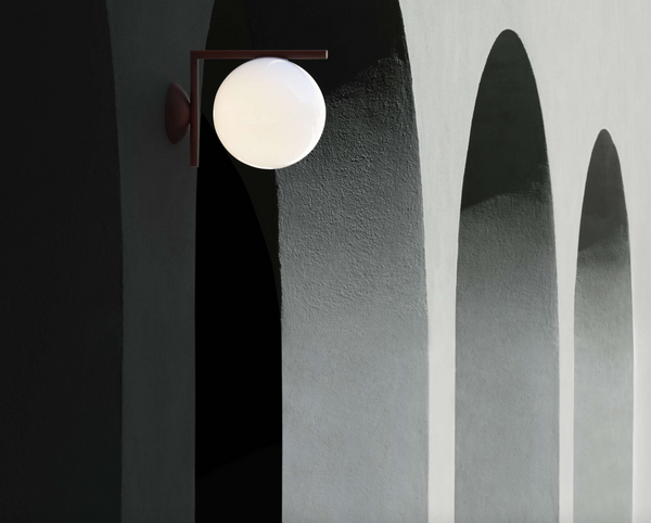 Lampa ogrodowa IC C/W1 marki Flos