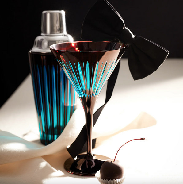 L'Objet shaker from the Prism collection