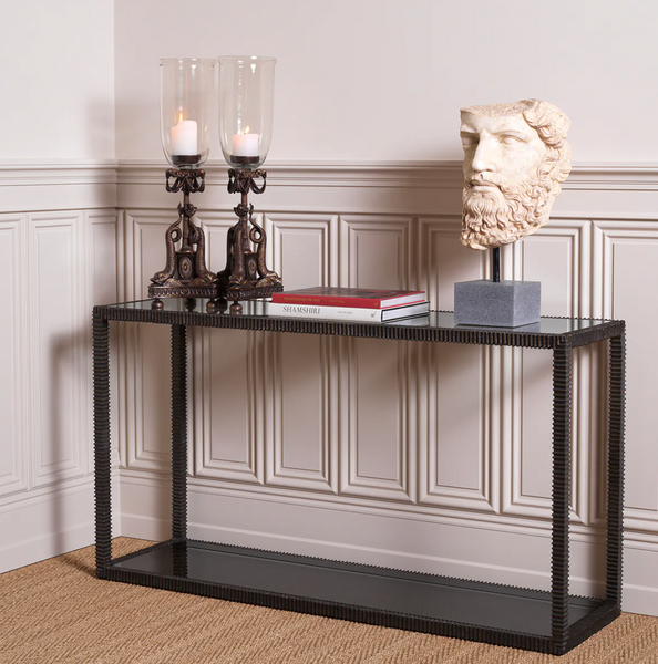 Bethesda console table by Eichholtz
