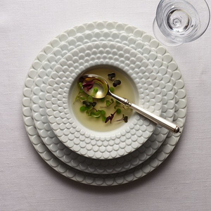 L'Objet dessert plate, from the Aegean (White) collection