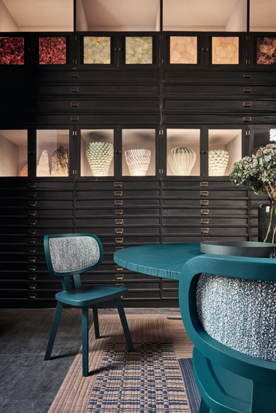 Daen 36 table by Gervasoni 1882