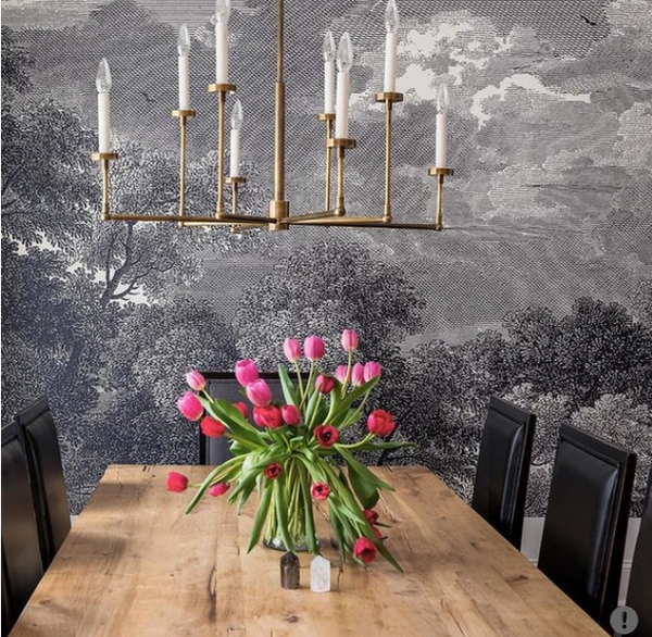 Thomas O'Brien Ziyi Chandelier