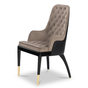Charla King chair by Luxxu