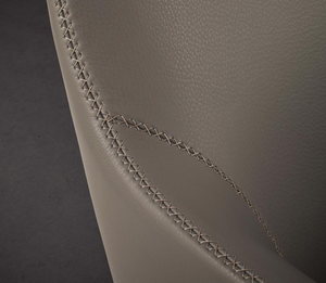 Liz armchair by Casamilano