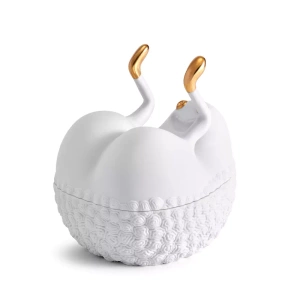 Butts Up L'Objet casket, from the Haas Brothers collection