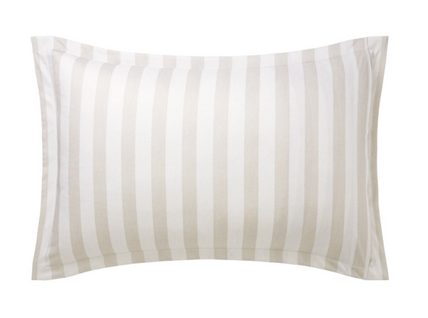 Ralph Lauren Home bedding set, from the Elsie (Cream) collection,