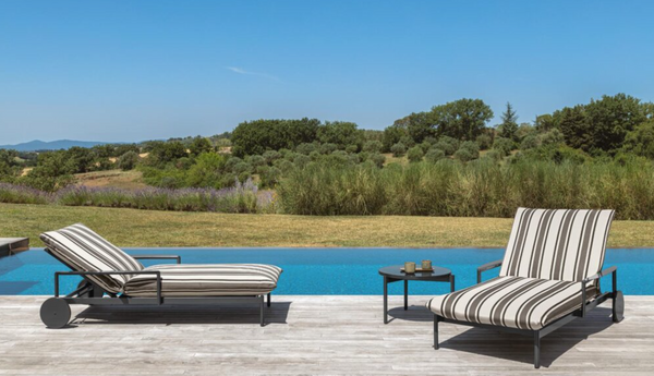 Venice lounger by Talenti