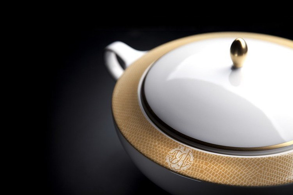 Waza Roberto Cavalli Home, z kolekcji Lizzard (Gold)