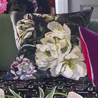Designers Guild Delft Flower Noir decorative pillow