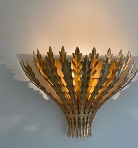 Aerin Hampton wall lamp by Visual Comfort 