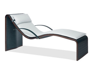 Armani Casa Onda chaise longue