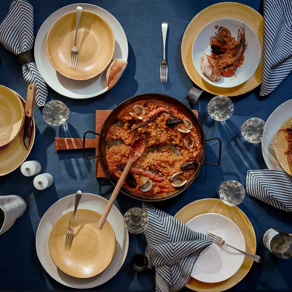 L'Objet platter, from the Terra collection