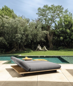 Venice lounger by Talenti