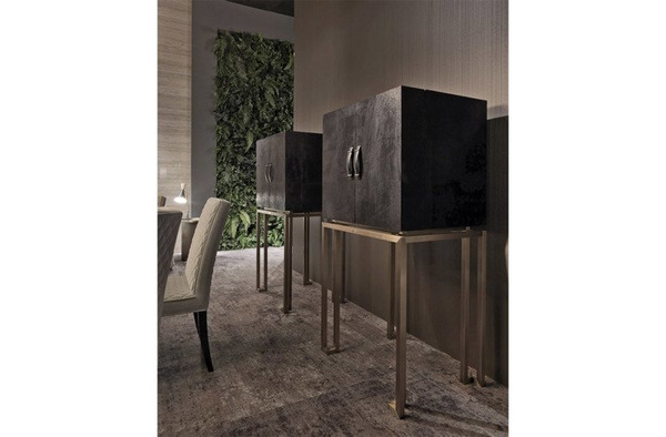 Trafalgar bar cabinet by Gianfranco Ferré Home